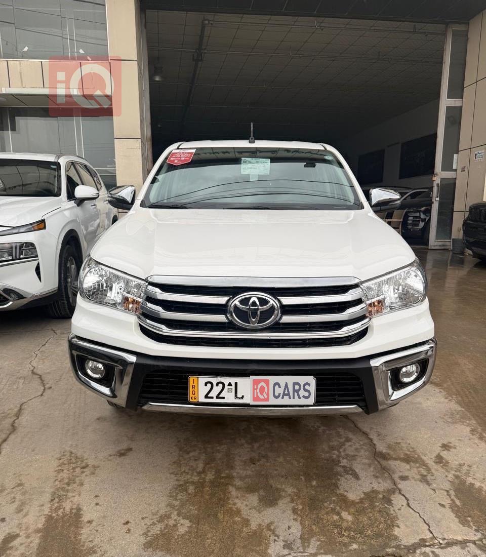 تويوتا هايلوكس